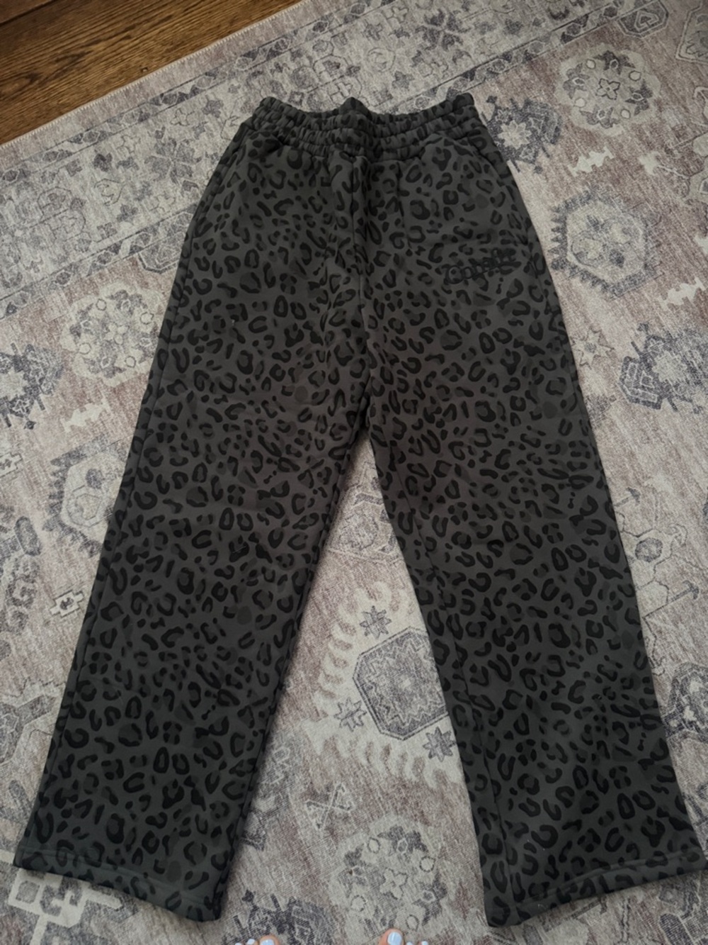 Comfrt Black Leopard Print Lounge Pants